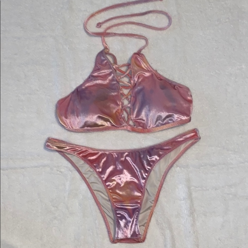 Victoria Secret Bikini - Picture 2 of 11